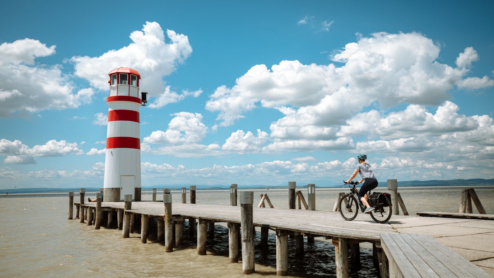 Erkunden den Neusiedl See mit einem E-Bike!